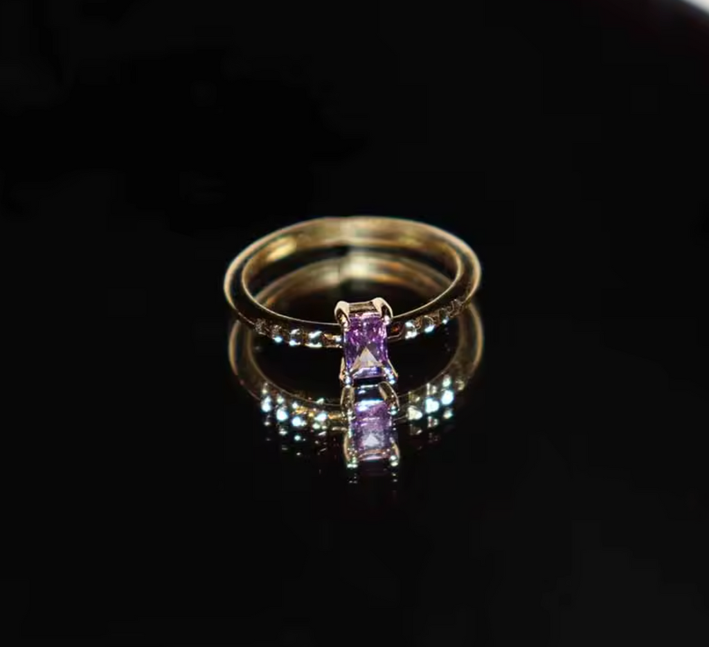 Elegant Silver-Plated Zircon Statement