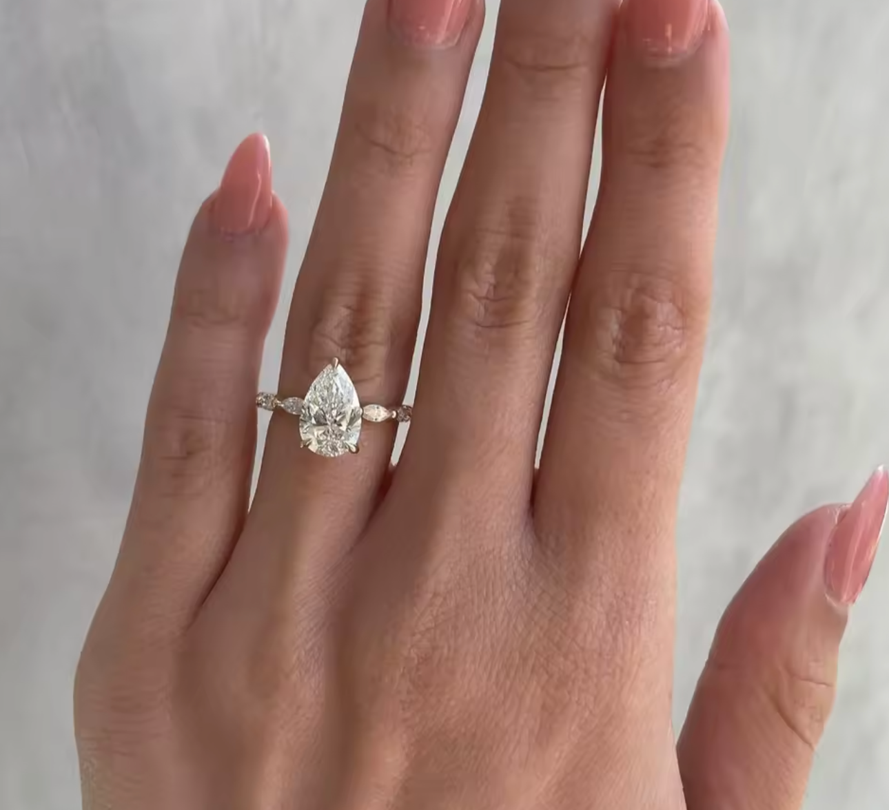Luxury Oval Stainless Steel Ring