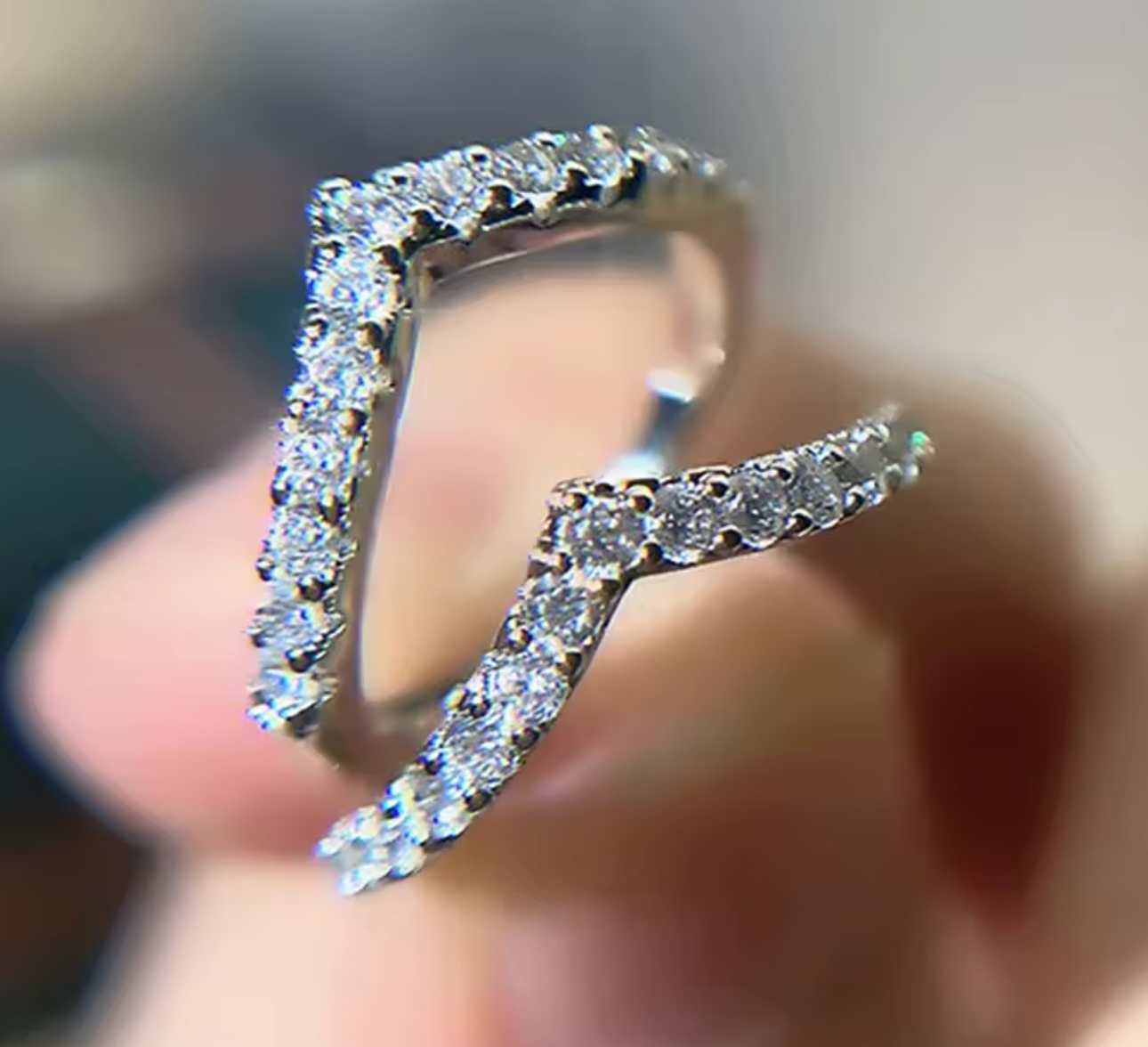 Simple Stylish V-Shaped Ring for Women