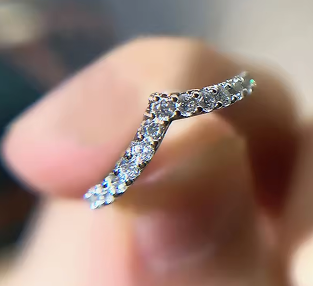 Simple Stylish V-Shaped Ring for Women